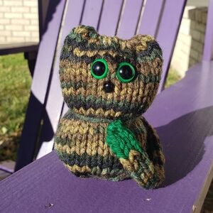SALE Tiny handmade knit Kitty